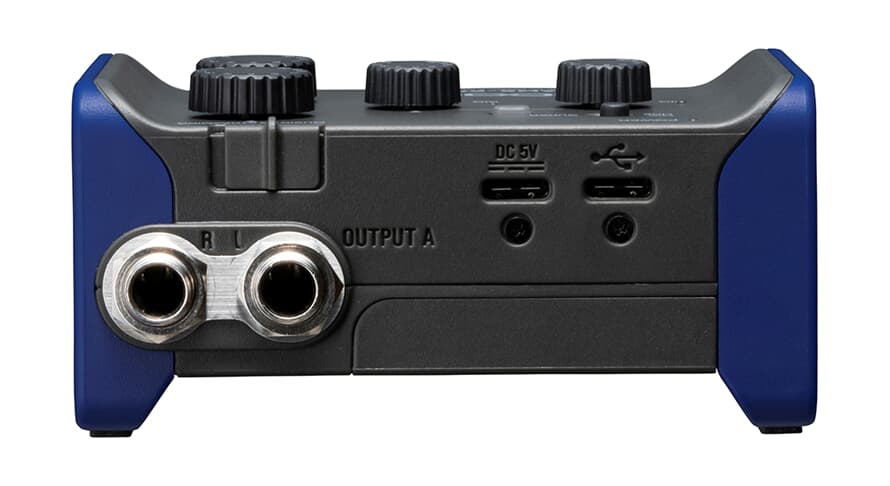 Zoom AMS-24
