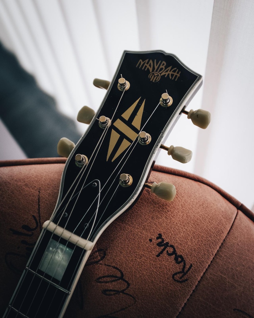 Maybach Lester 53-3 Black Velvet Custom 60 Aged 